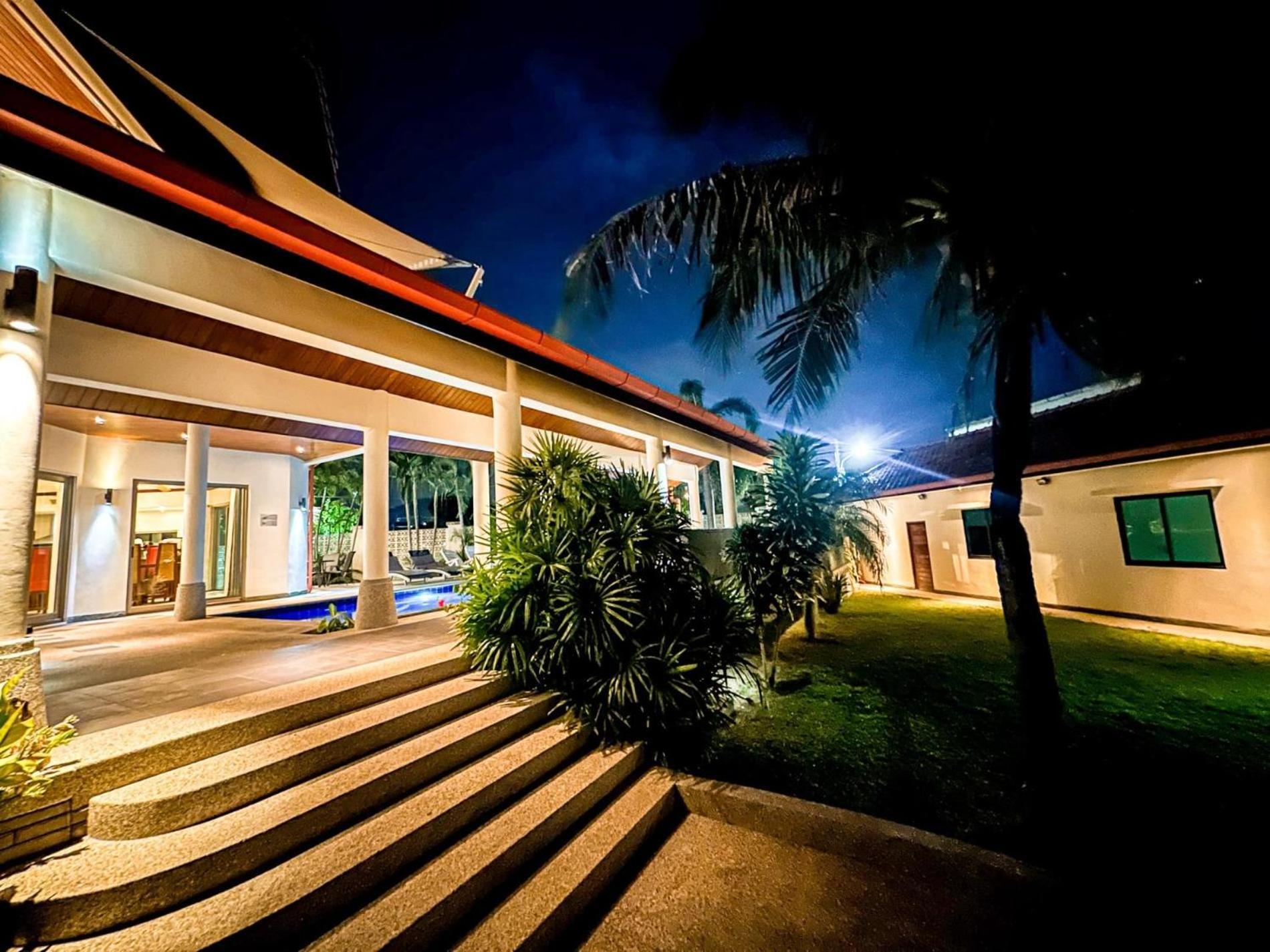 Amber Pool Villa Naiharn Rawai Екстер'єр фото